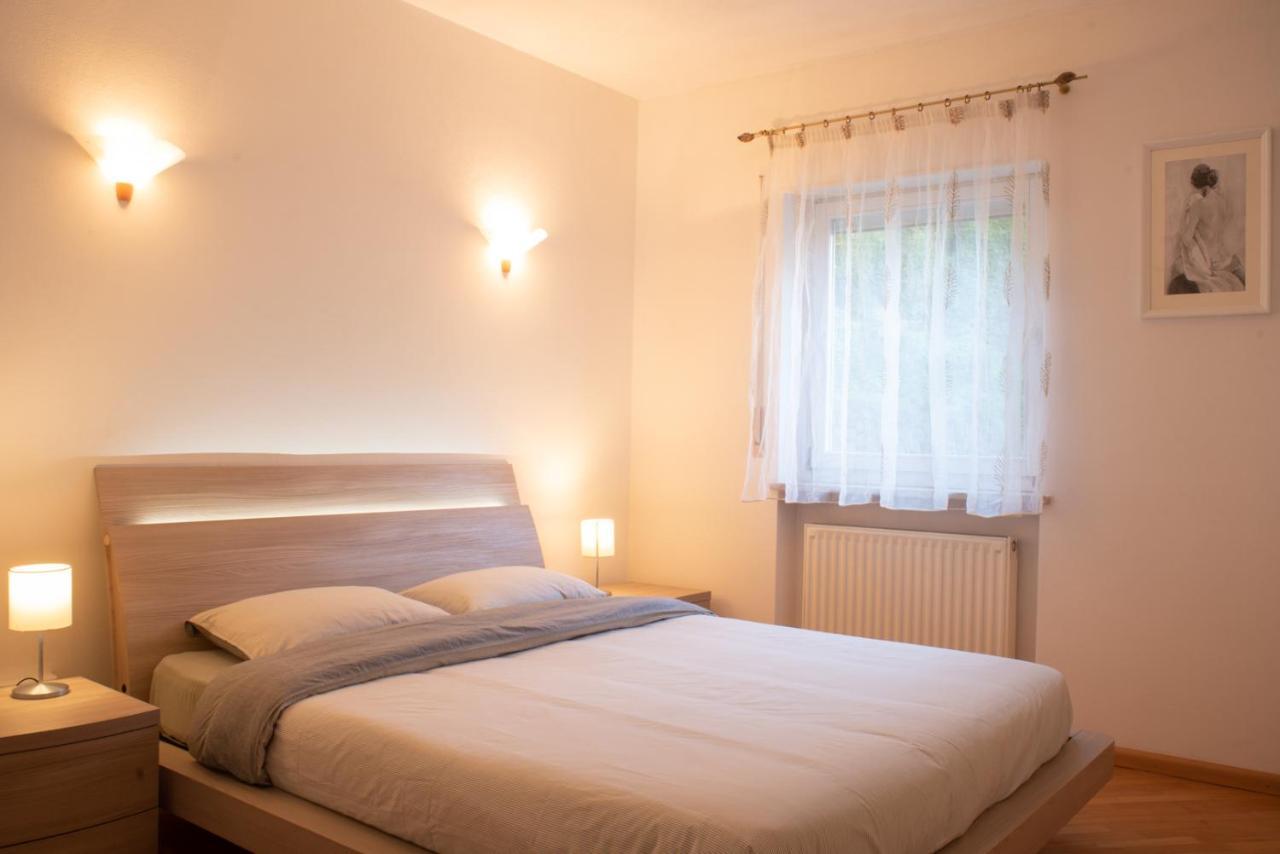 Strategic Apartment - Near Bolzano Prato all'Isarco Extérieur photo